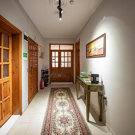 Spacious Flat 20 Minutes To Oldtown Appartement Antalya
